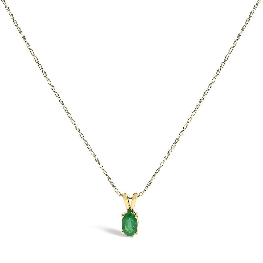 Esmé Solitaire Pendant Necklace