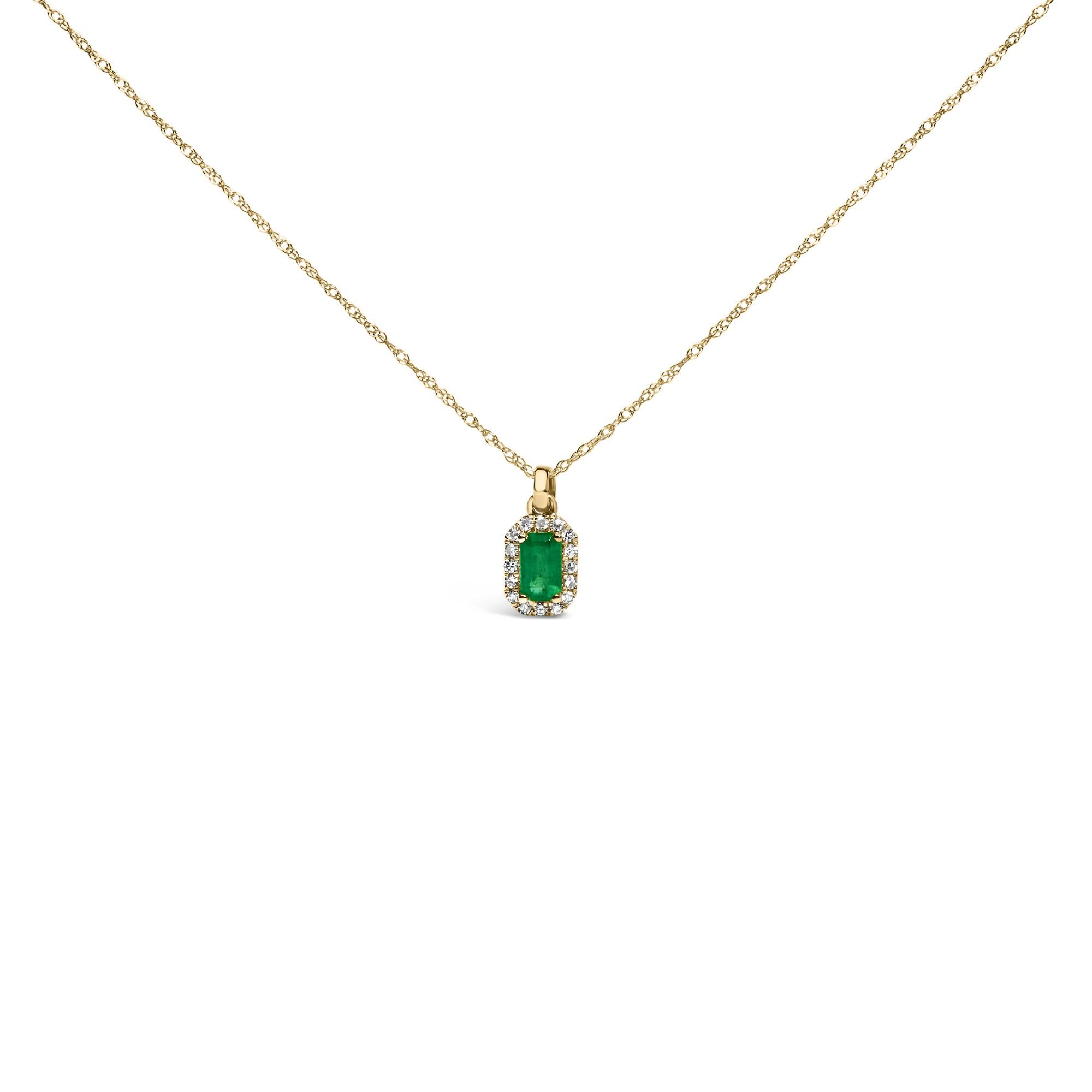 Maelis Pendant Necklace