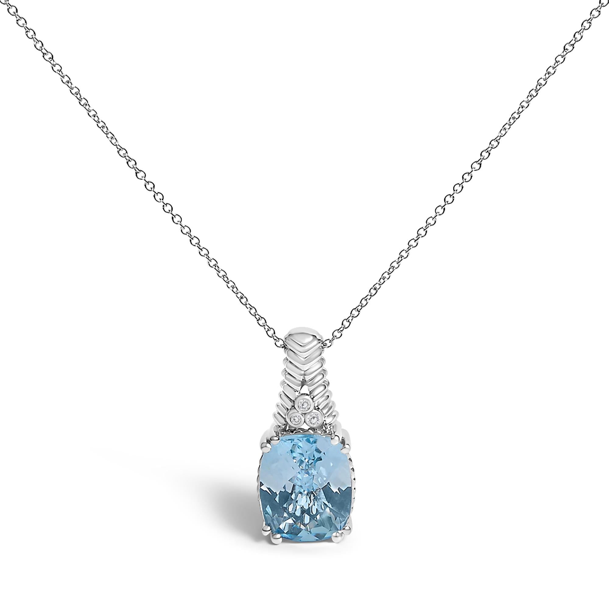 Solene Pendant Necklace