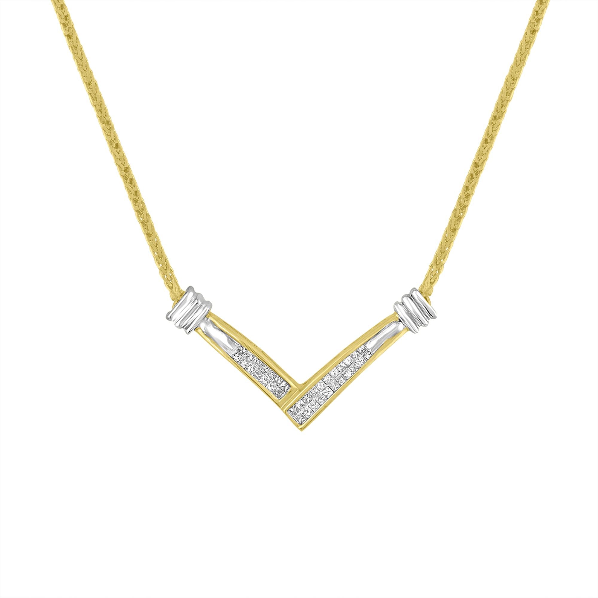 Orlivine Pendant Necklace