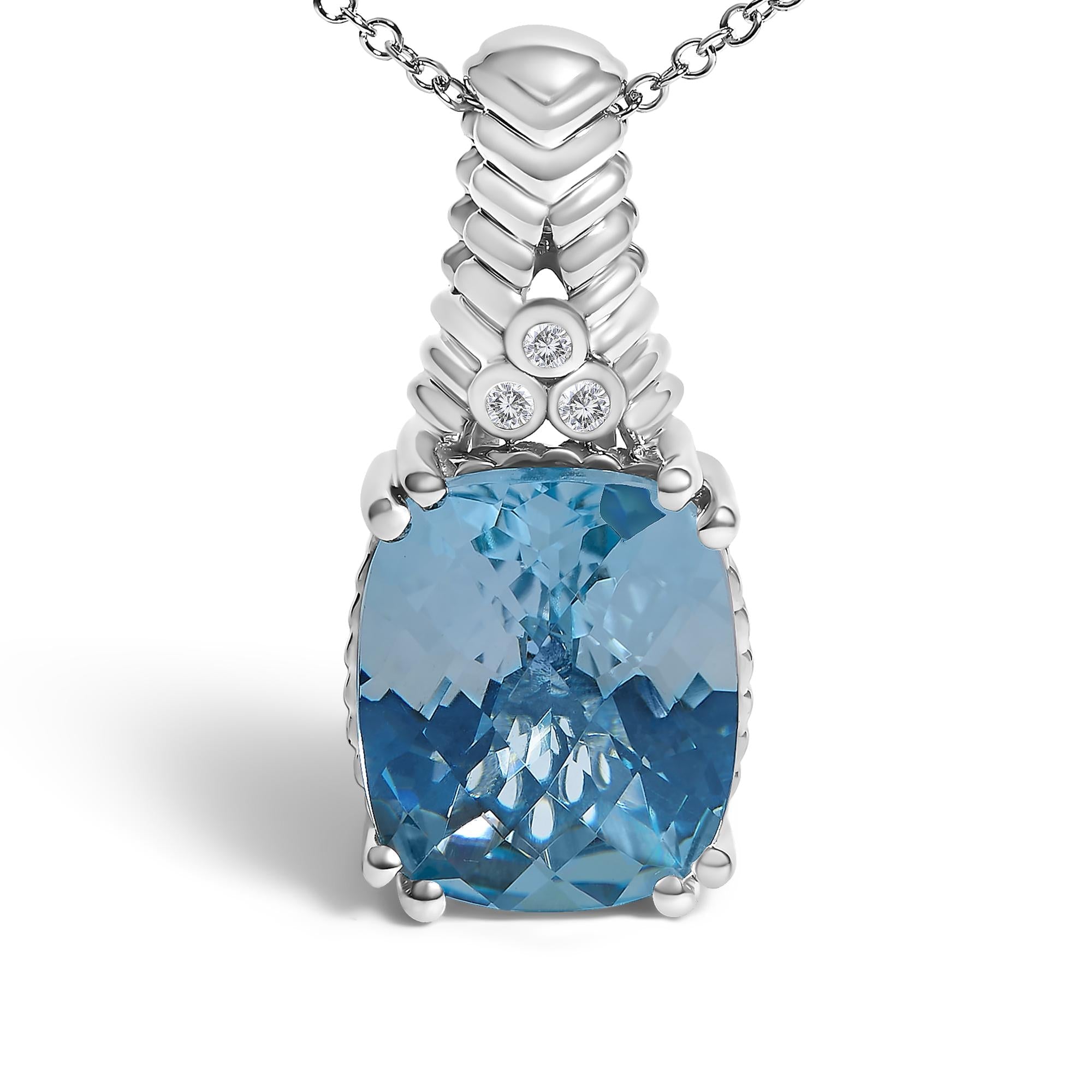 Solene Pendant Necklace