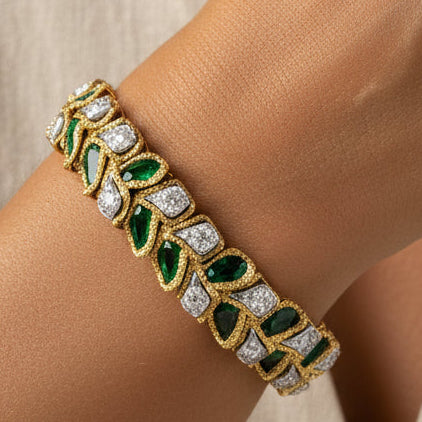 18K Yellow Gold 3 1/4 Cttw Diamond and Green Enamel Gold Textured Bracelet (G-H Color, VS1-VS2 Clarity) - 7" Inches