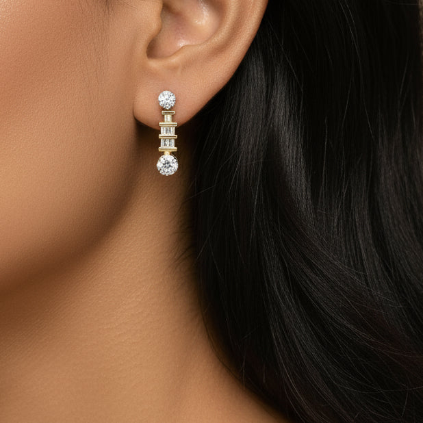 14K Yellow Gold 3/4ct. TDW Round and Baguette-cut Diamond Earrings(H-I,SI1-SI2)