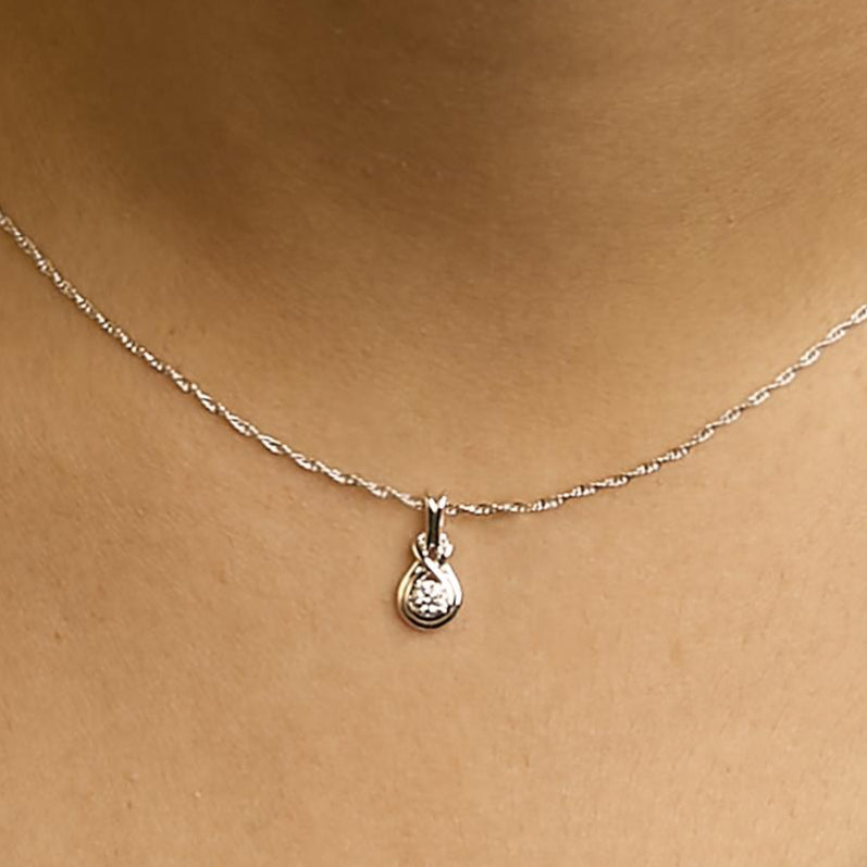 Love Knot Solitaire Pendant Necklace