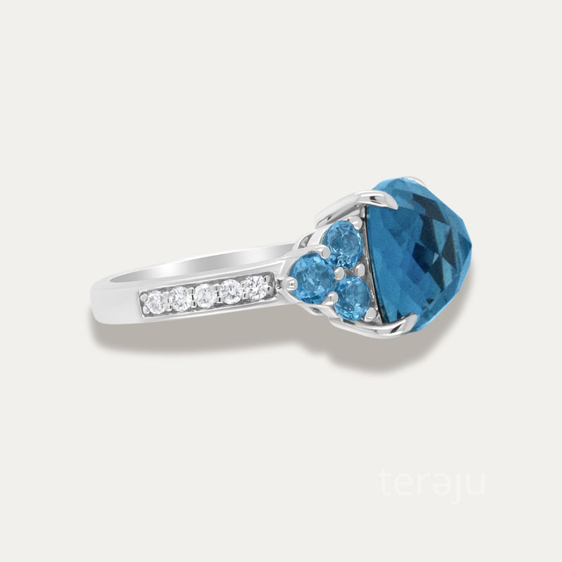 Melisandre Blue Topaz Diamond Ring